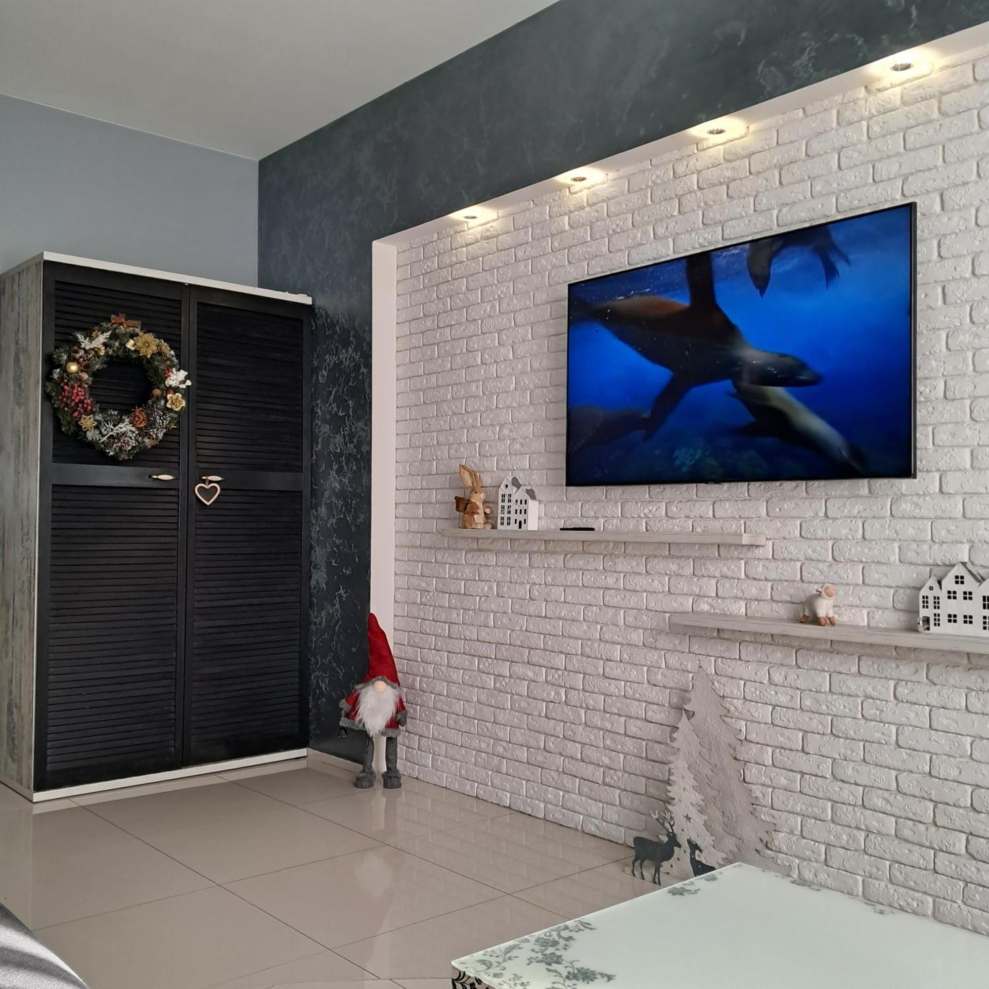 Apartment On Tytova 8 Dnipro Exterior photo